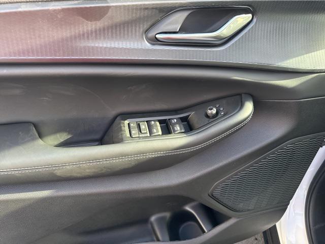 new 2025 Jeep Grand Cherokee L car, priced at $46,737