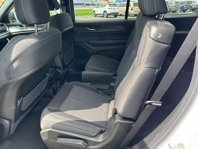 new 2025 Jeep Grand Cherokee L car, priced at $43,665