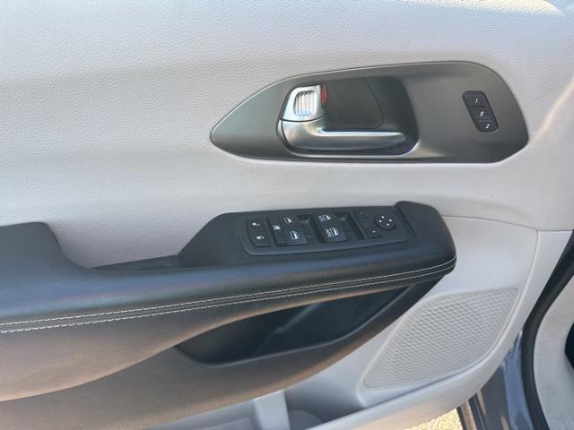 used 2022 Chrysler Pacifica car, priced at $23,946