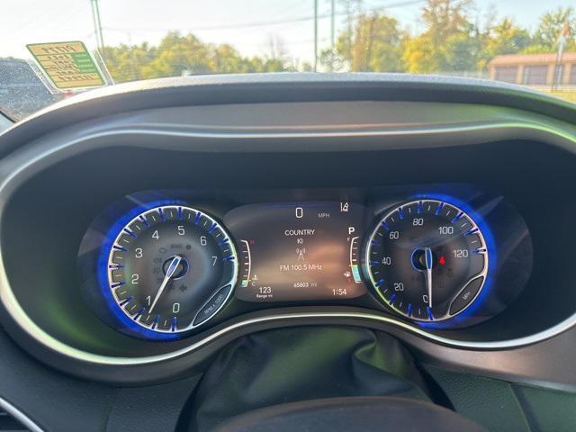 used 2022 Chrysler Pacifica car, priced at $23,946