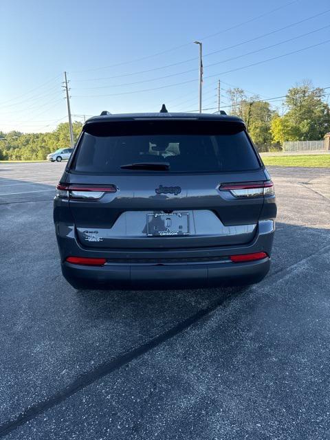 new 2024 Jeep Grand Cherokee L car, priced at $49,382