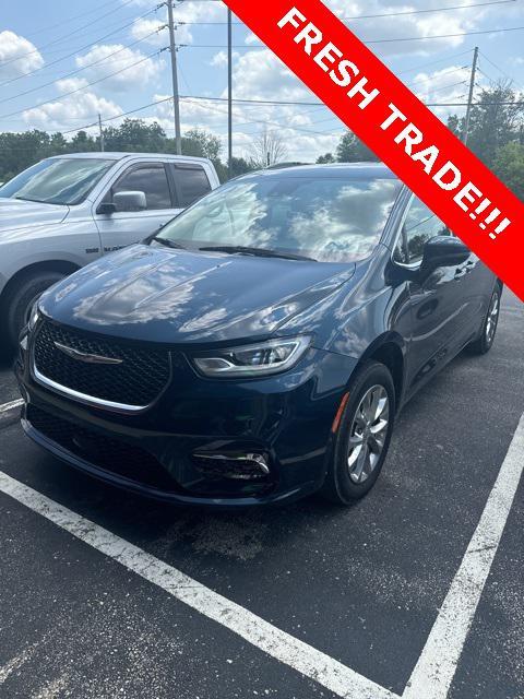 used 2021 Chrysler Pacifica car, priced at $27,537