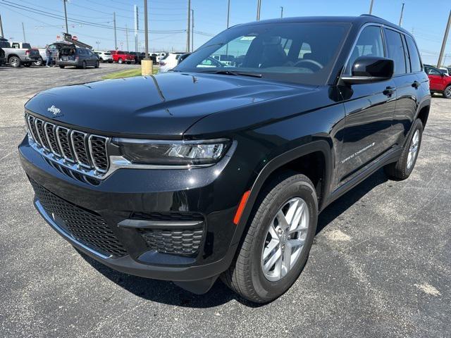 new 2024 Jeep Grand Cherokee car, priced at $43,697