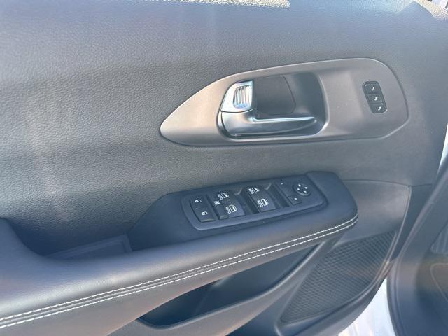 new 2026 Chrysler Pacifica car, priced at $48,452