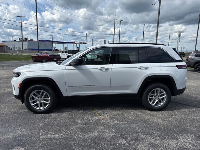 new 2025 Jeep Grand Cherokee car, priced at $42,394