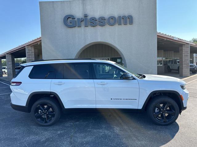 new 2024 Jeep Grand Cherokee L car, priced at $55,232