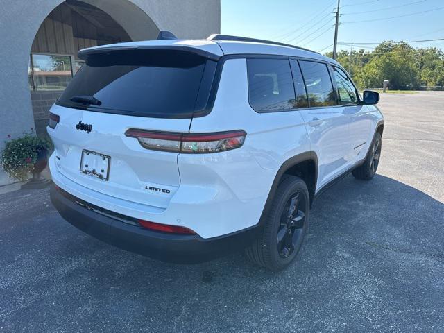 new 2024 Jeep Grand Cherokee L car, priced at $55,232