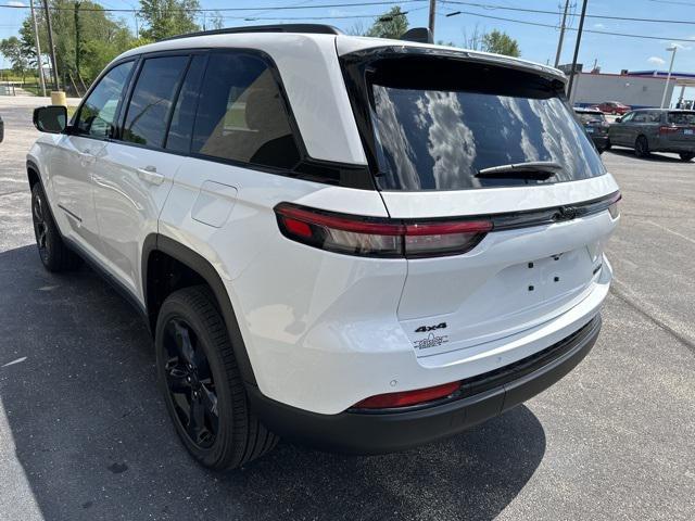 new 2024 Jeep Grand Cherokee car, priced at $53,202