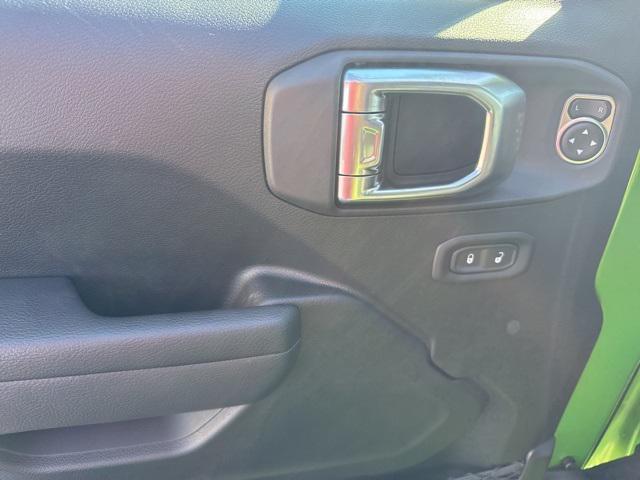 new 2026 Jeep Gladiator car, priced at $52,012