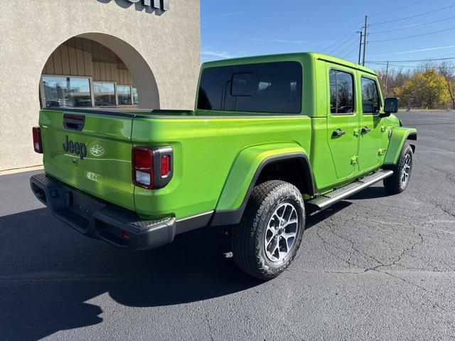 new 2026 Jeep Gladiator car, priced at $52,012