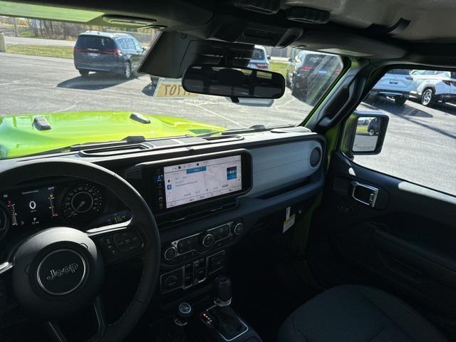 new 2026 Jeep Gladiator car, priced at $52,012