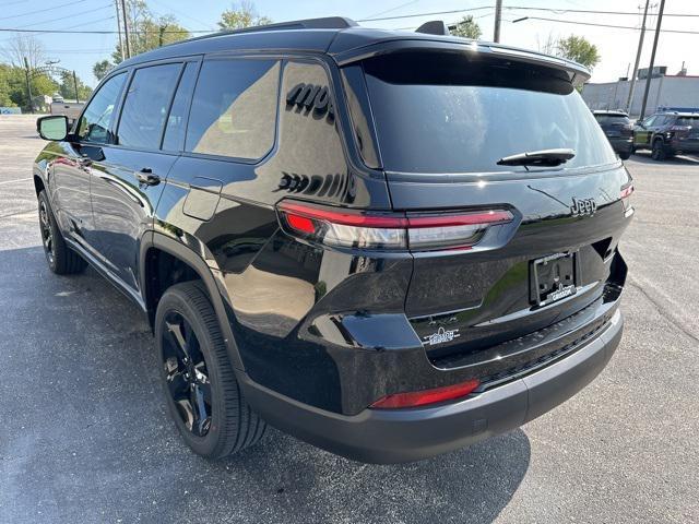 new 2024 Jeep Grand Cherokee L car, priced at $49,382