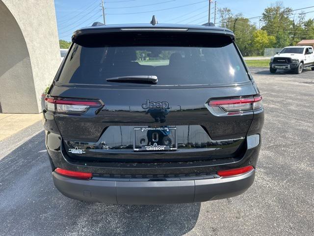 new 2024 Jeep Grand Cherokee L car, priced at $49,382