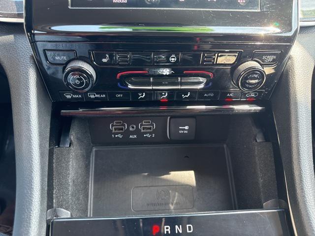used 2022 Jeep Grand Cherokee L car, priced at $29,184