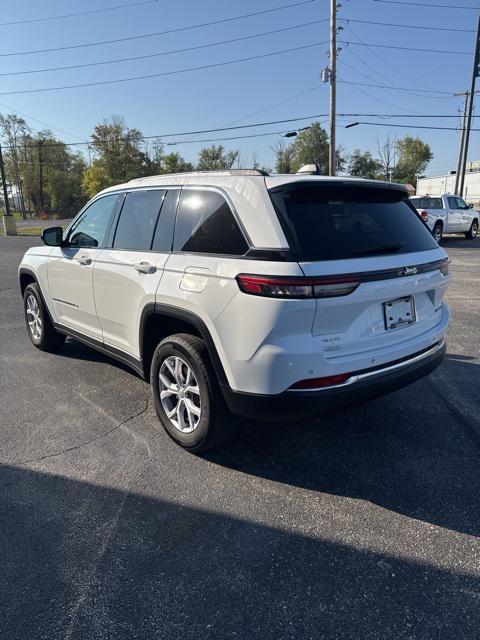 used 2022 Jeep Grand Cherokee car, priced at $31,046