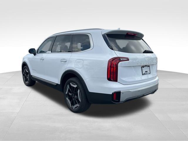 used 2024 Kia Telluride car, priced at $30,974