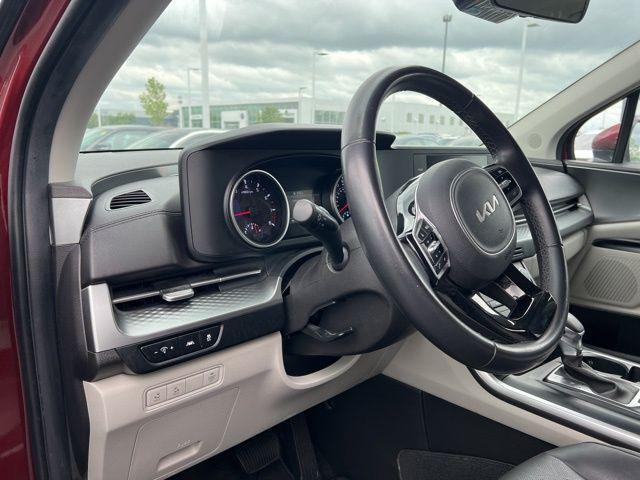 used 2023 Kia Carnival car, priced at $29,581