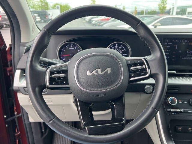 used 2023 Kia Carnival car, priced at $29,581