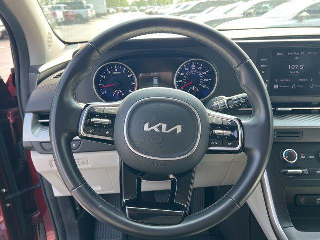 used 2023 Kia Carnival car, priced at $28,897