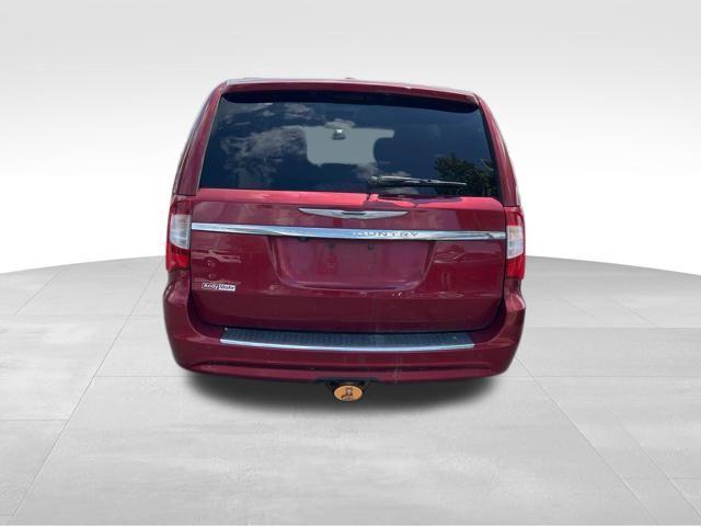 used 2014 Chrysler Town & Country car, priced at $7,429
