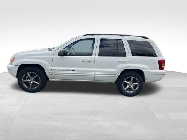 used 2002 Jeep Grand Cherokee car, priced at $5,600