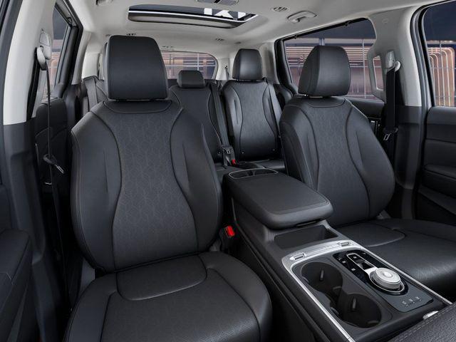new 2026 Kia Carnival Hybrid car, priced at $51,315