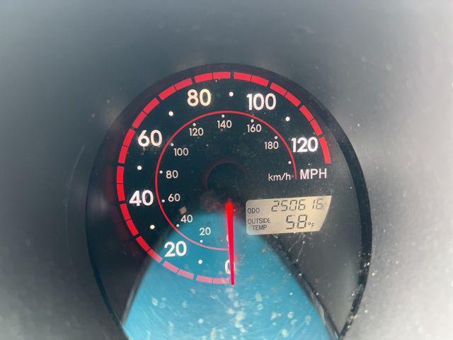used 2005 Pontiac Vibe car, priced at $3,199