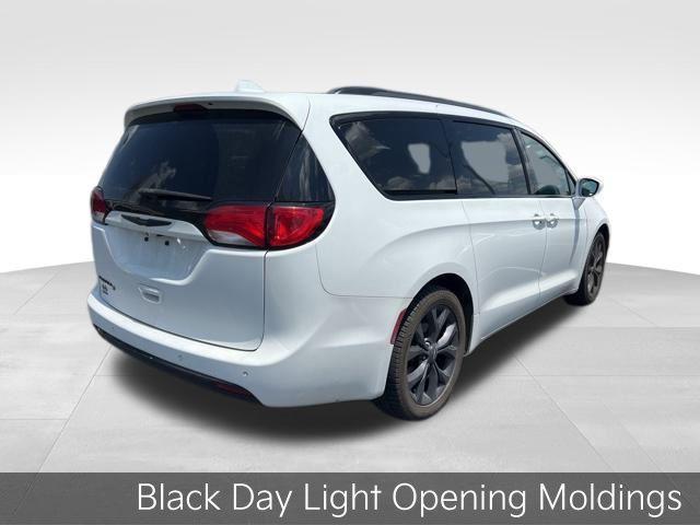 used 2019 Chrysler Pacifica car, priced at $16,900