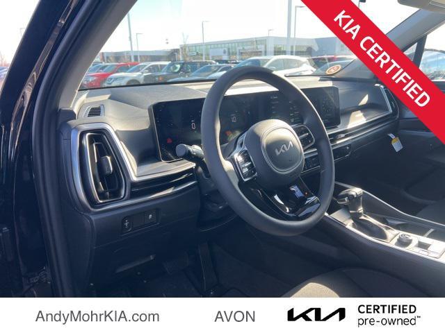 used 2025 Kia Sorento car, priced at $33,275