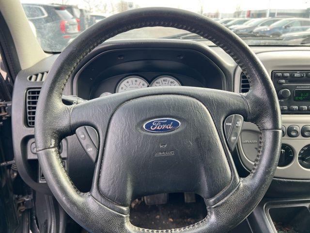 used 2007 Ford Escape car, priced at $2,995