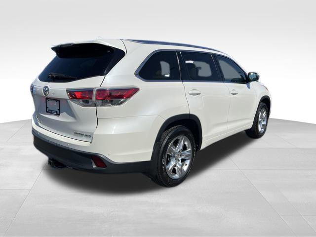 used 2015 Toyota Highlander car, priced at $18,000