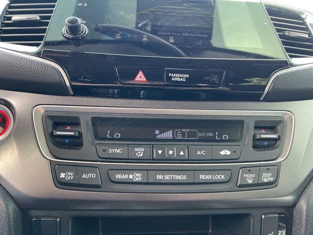 used 2022 Honda Pilot car, priced at $31,127