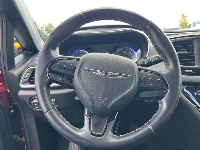 used 2018 Chrysler Pacifica car, priced at $11,950