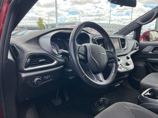 used 2018 Chrysler Pacifica car, priced at $11,950