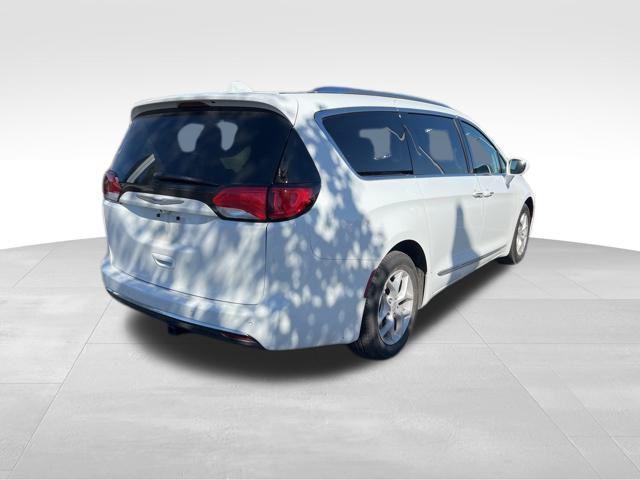 used 2018 Chrysler Pacifica car, priced at $13,697