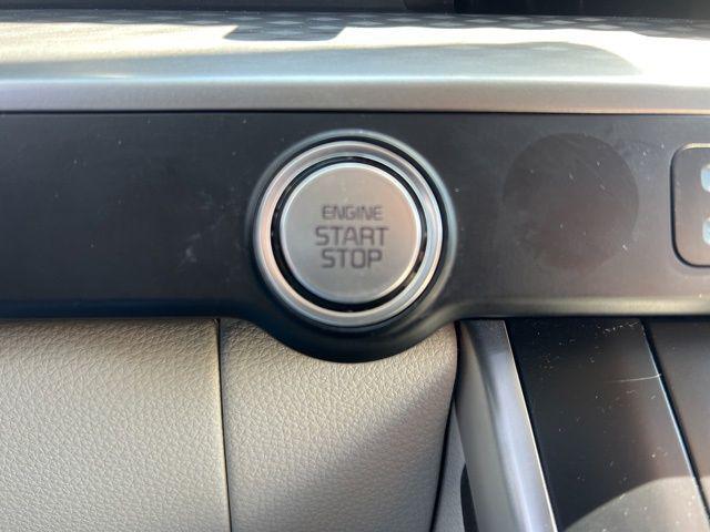 used 2024 Kia Carnival car, priced at $31,109