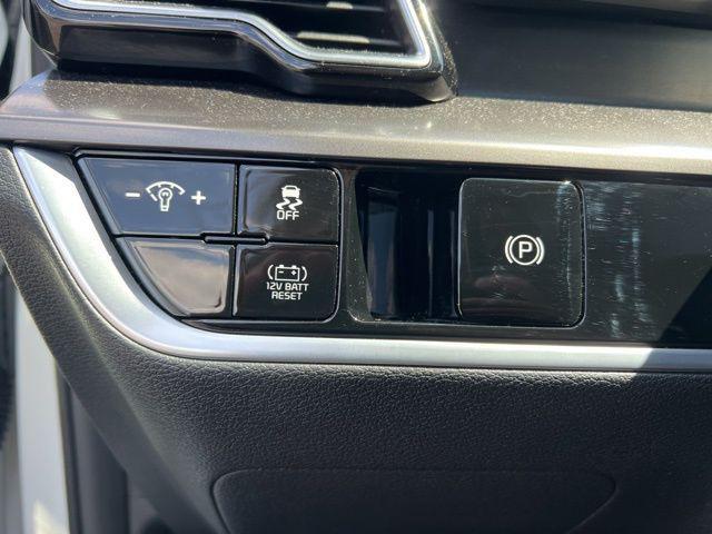 used 2023 Kia Sportage Hybrid car, priced at $28,267
