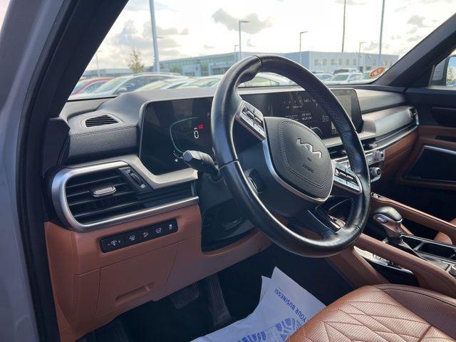 used 2024 Kia Telluride car, priced at $37,786