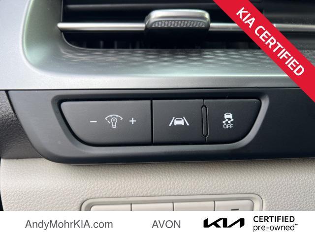 used 2024 Kia Carnival car, priced at $33,406