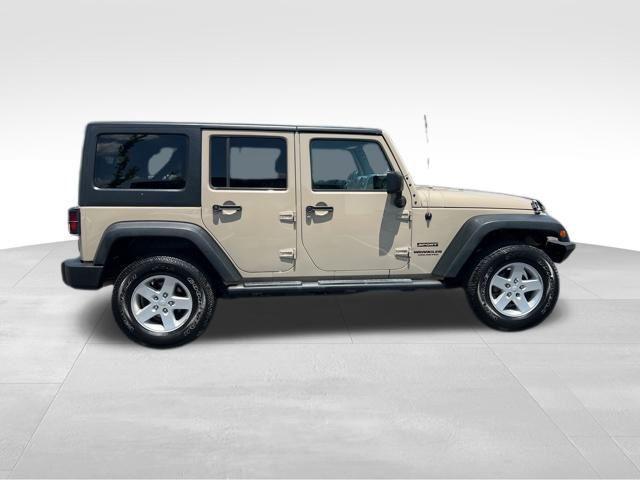 used 2016 Jeep Wrangler Unlimited car, priced at $16,756