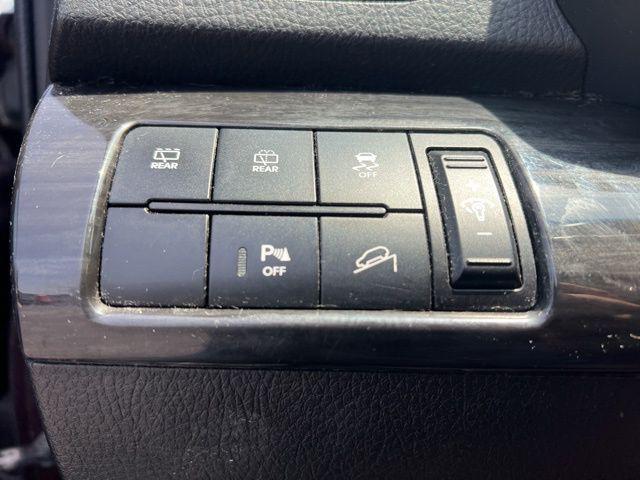 used 2011 Kia Sorento car, priced at $3,995