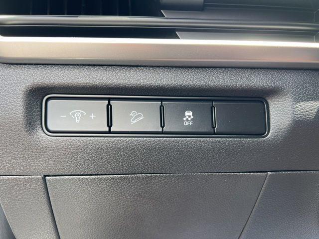 used 2024 Kia Telluride car, priced at $33,054