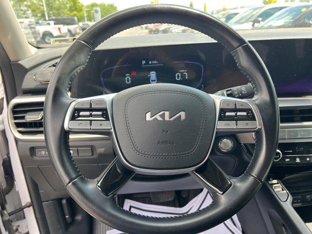 used 2024 Kia Telluride car, priced at $33,054