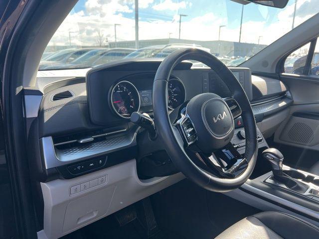 used 2024 Kia Carnival car, priced at $32,246