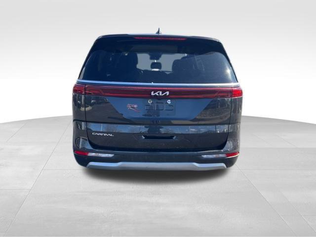 used 2024 Kia Carnival car, priced at $32,246