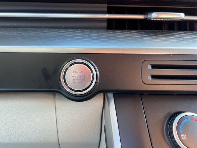 used 2024 Kia Carnival car, priced at $32,246