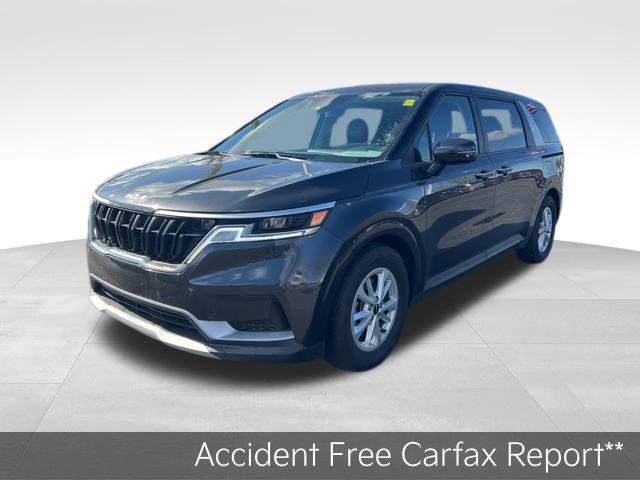 used 2024 Kia Carnival car, priced at $32,246