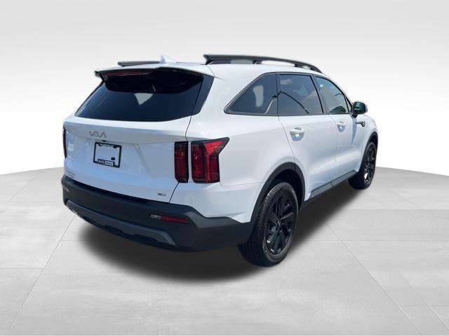 used 2023 Kia Sorento car, priced at $30,647