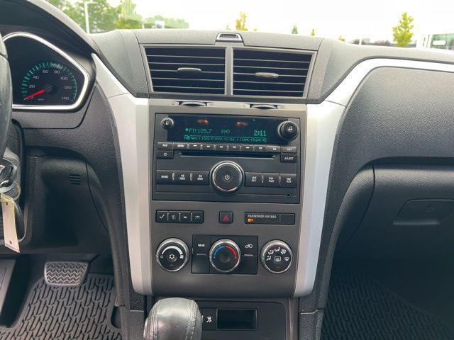 used 2011 Chevrolet Traverse car, priced at $4,500