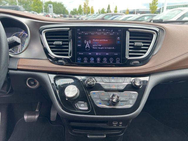 used 2018 Chrysler Pacifica car, priced at $11,484